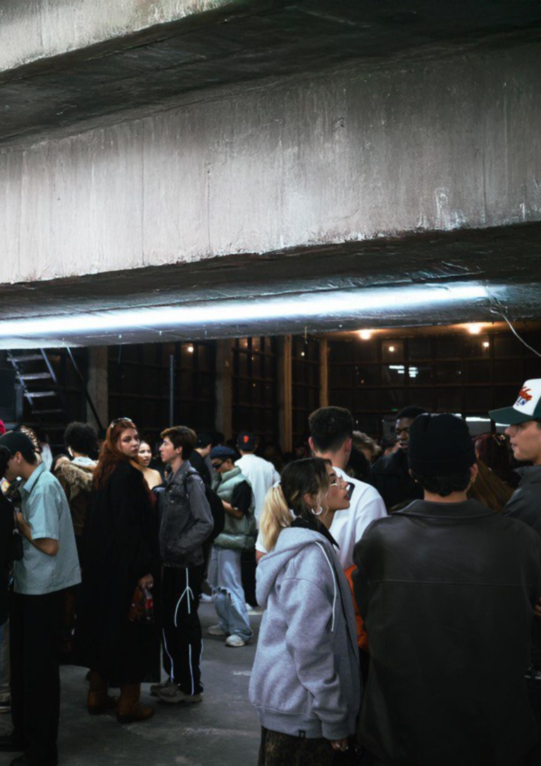 DISEÑO INTERIOR Y ORGANIZACIÓN DE PASARELA